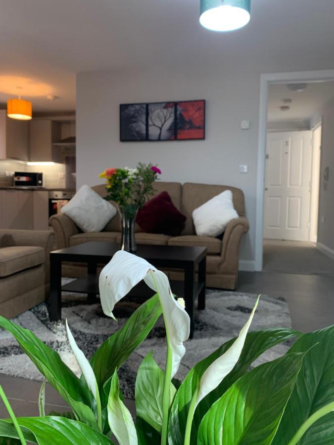 Aqua Dreams - Serviced Luxury Modern Belfast City Centre 2 Bed Apartment Esterno foto
