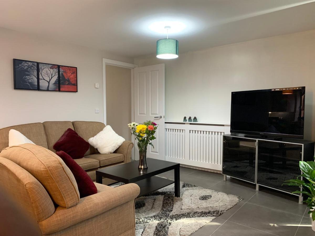 Aqua Dreams - Serviced Luxury Modern Belfast City Centre 2 Bed Apartment Esterno foto