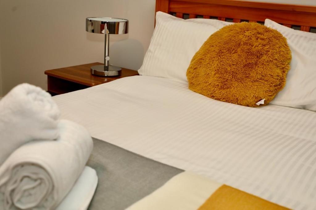 Aqua Dreams - Serviced Luxury Modern Belfast City Centre 2 Bed Apartment Esterno foto